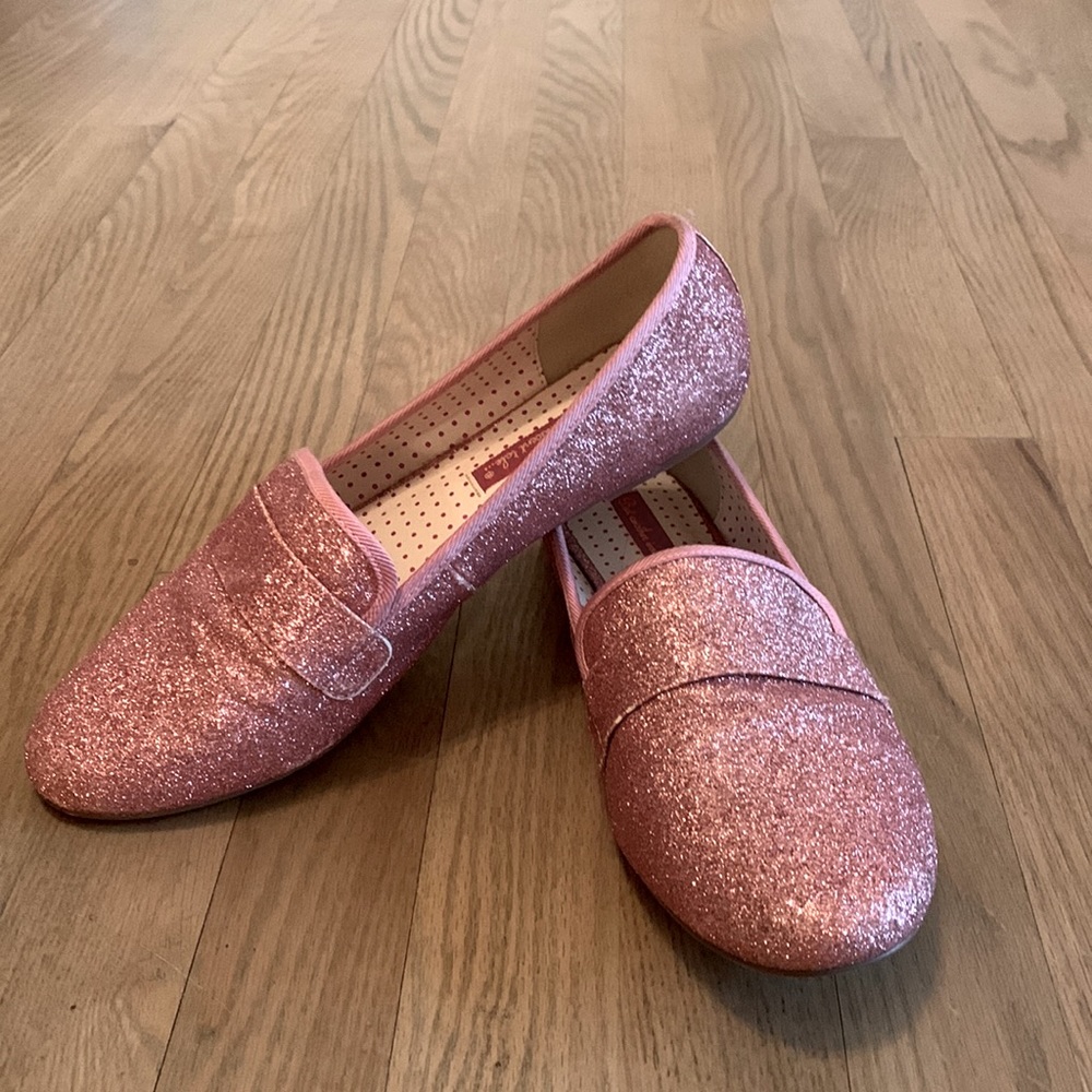 Pink Sparkle Shoes from ModCloth!